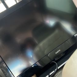 32 Or 35 Inch Tv Not Smart 