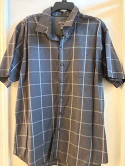 Van Heusen Men's Short Sleeve Button-Up Shirt
