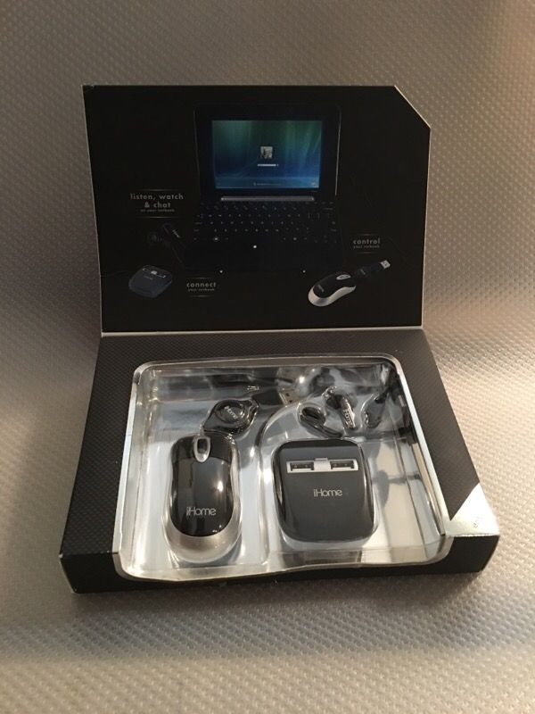 iHome usb hub + mouse + earbuds combo pack.
