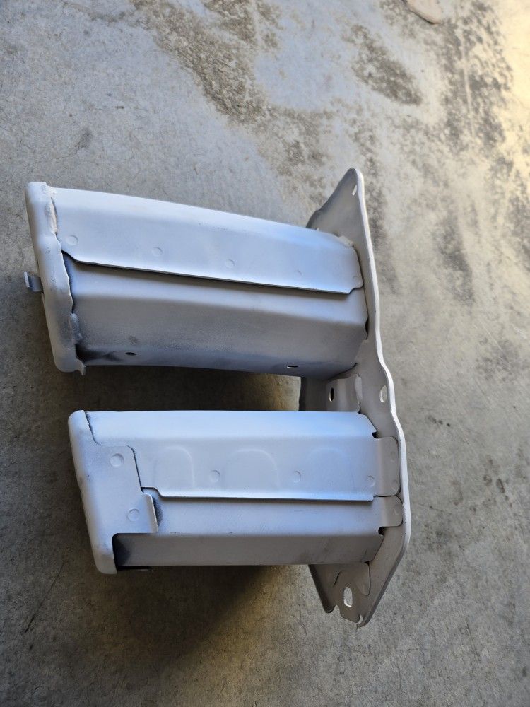 2016-2020 Acura ILX - Extension, L Front Bumper Beam - Acura
NEW OEM HONDA