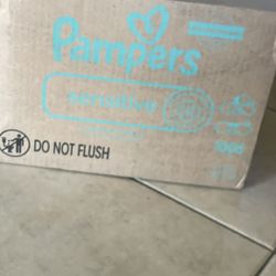 Pamper Wipes 1008 Count $30 New 