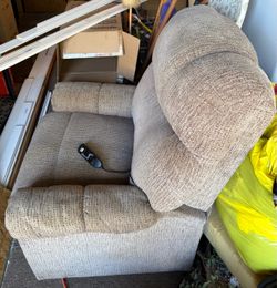 FREE Power Lift Chair (Pending)