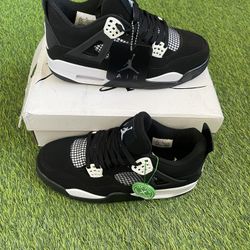 White Thunder Jordan 4s 