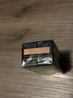 Pat McGrath Foundation 14