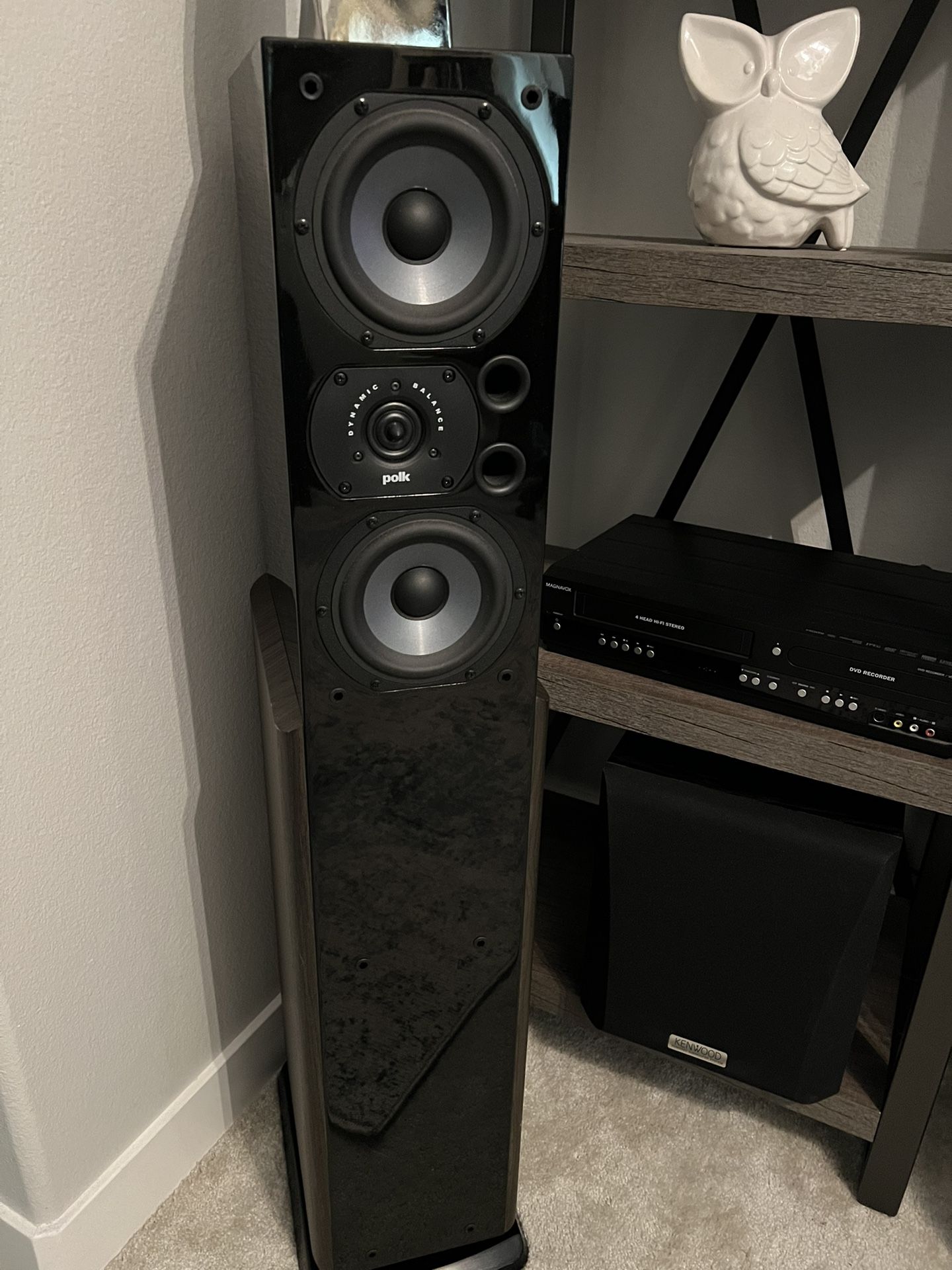 Polk Audio LSI15 