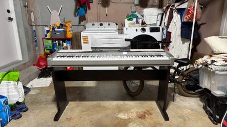 Casio Keyboard for sale