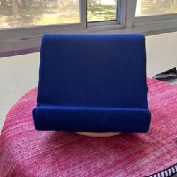 Blue Pillow Pad. Brand New And Never Used 