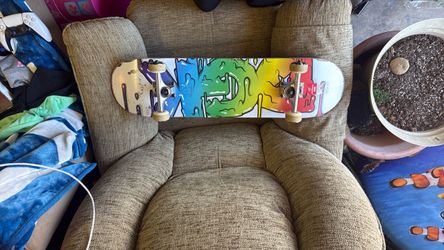 DGK complete skateboard