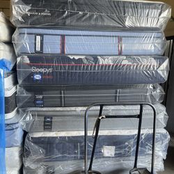 Queen Mattress $399 / King Mattress $499 / California King Mattress $499