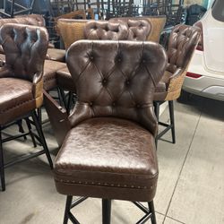 20 Bar Top Chairs 