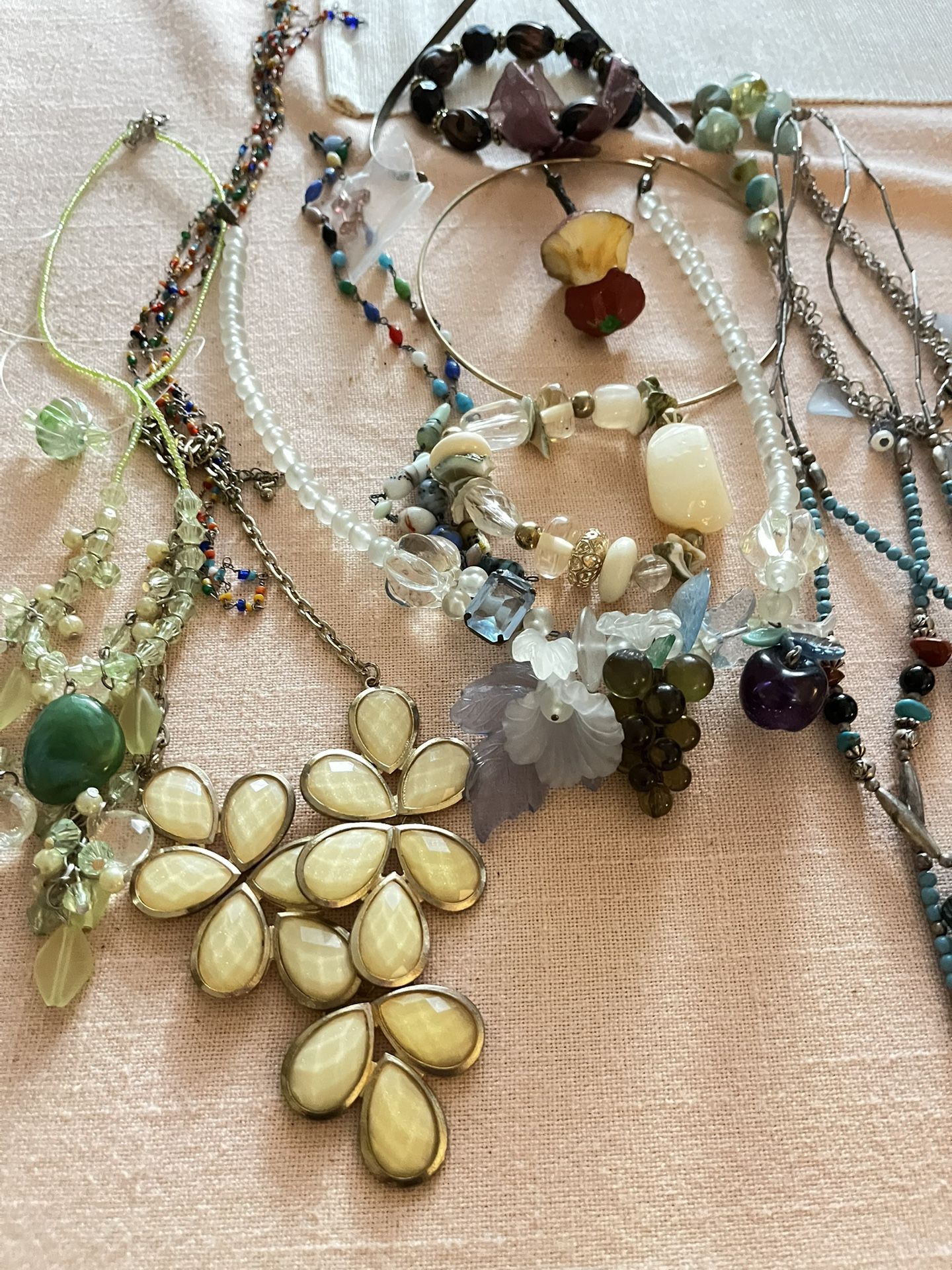 charming vintage lot of mid-century costume jewelry circa 1960s–early 1970s,