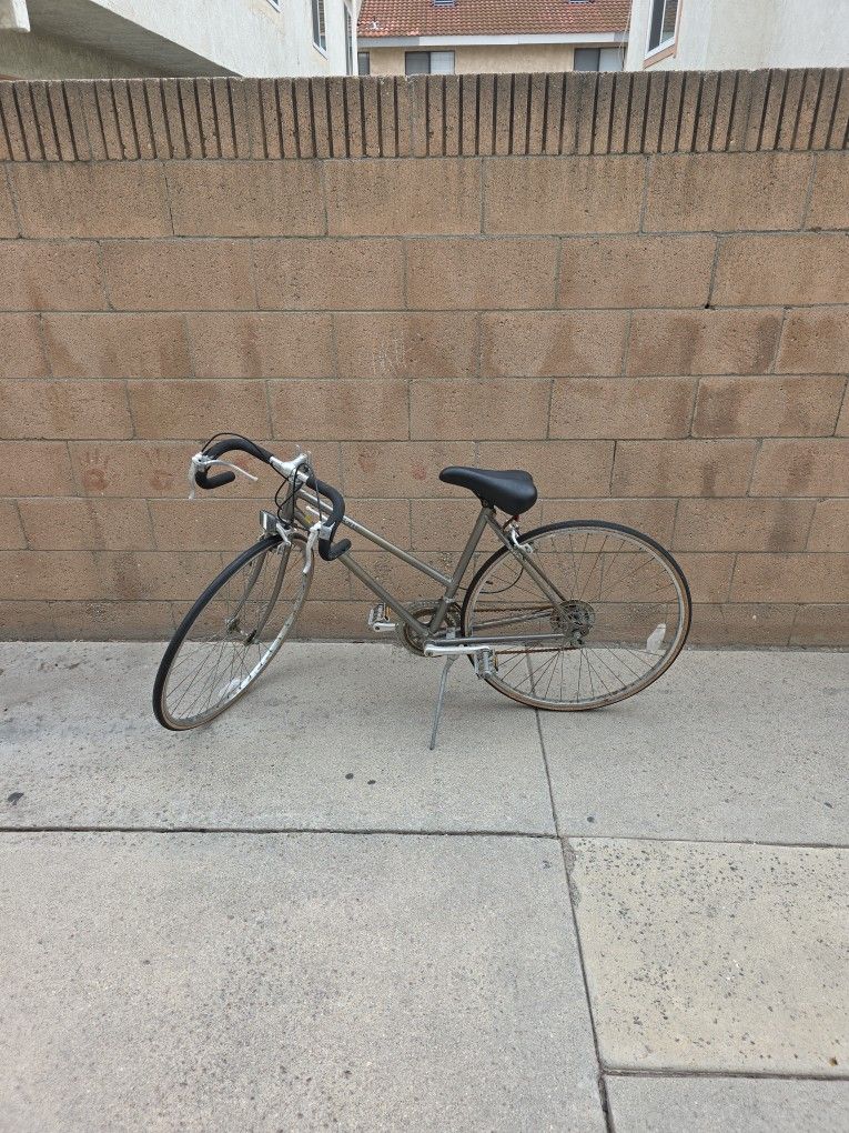 Scwinn Sprint Vintage 1(contact info removed) Bike