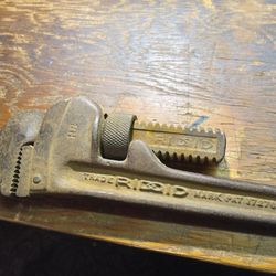 14in Pipe Wrench