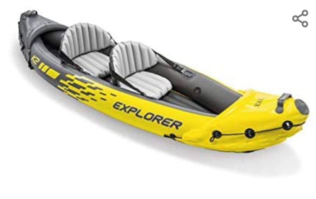 Explorer kayak