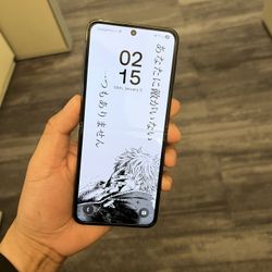 Samsung Galaxy Z Flip4 256GB UNLOCKED! 