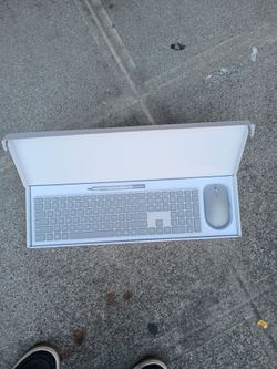 Microsoft service keyboard mouse and pen