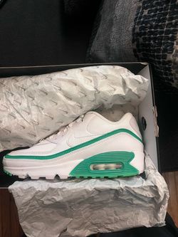 Nike air max 90 undefeated