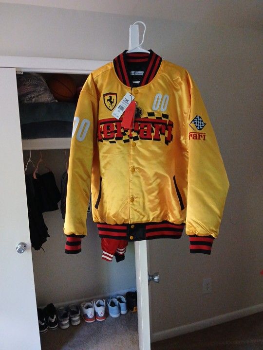 2x Men's Jacket 