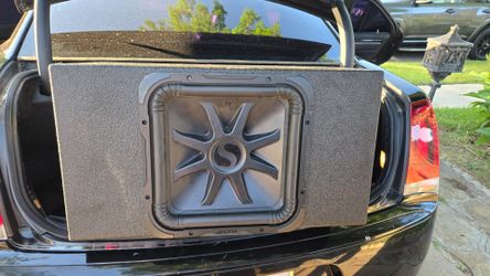 Speaker box