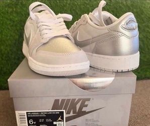 Jordan’s kid size 6y New with box