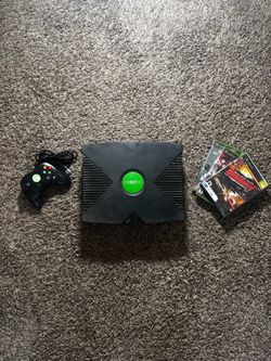 OG Xbox Console w/ Power + AV cables & Games + Controller