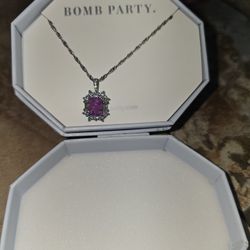 Bomb Party Necklace 