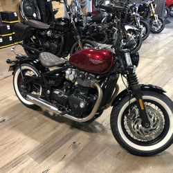 2022 Triumph Bonneville Bobber