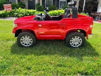Premium 2-Seater Toyota Tundra Kids Ride-On Truck (Red) – Excellent Condition!