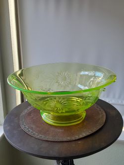 Antique Yellow Glass Vase Bowl