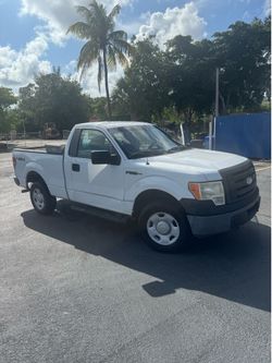 Ford F-150 4x4 Regular Cab Pickup Truck clean title