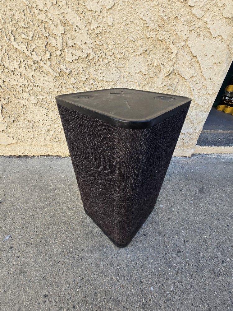 Bluetooth Speakers