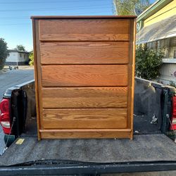 Vintage solid oak tall 5 drawer dresser
