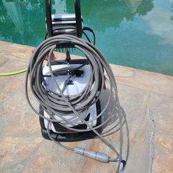 Polaris P965iQ Corded Pool Vacuum With Caddy