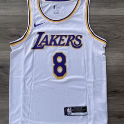 Kobe Bryant #8 White Jersey 