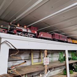Thunderbolt Express Model Train