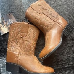 Toddler  Boots Size 5 