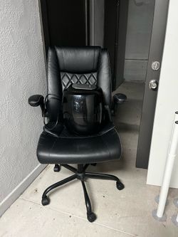 Desk chair
