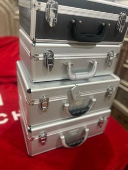 Jordan suitcase for sneakers 100$ a peice