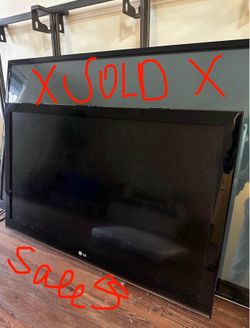 42 Inch LG TV — NOT SMART TV