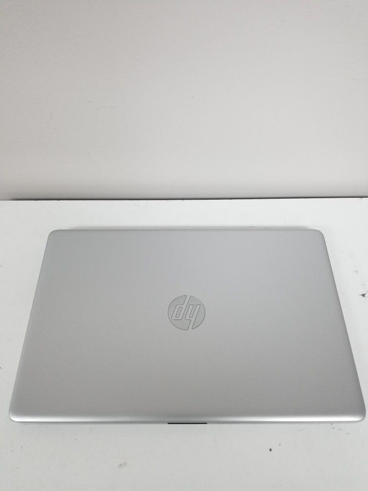 HP 15-da0032wm Notebook(2019)