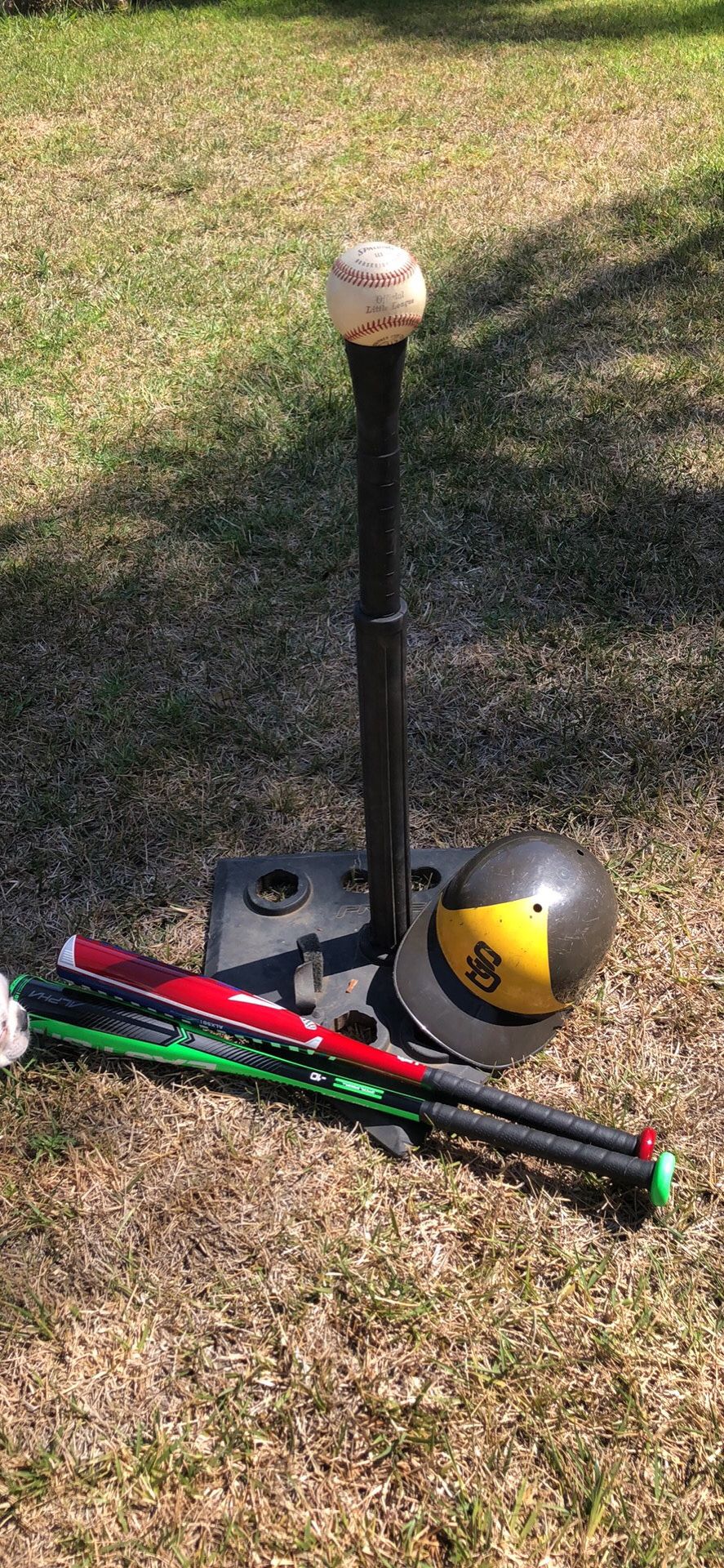 TeeBall Baseball Stand & 2 youth bats & Vintage Padres Helmet