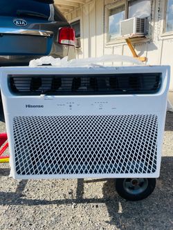 🔥 Hisense 18,000 BTU Window A/C + Heater | Wi-Fi | Alexa & Google | 230V | $400 OBO 🔥