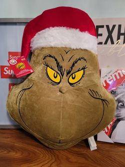 Dr. Seuss The Grinch El Gruño Season's Greeter Plush Face Hanger BIG 24in. Wide x 28in. High BNWT