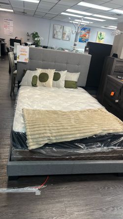 Bed and Mattress set Only $299 😱