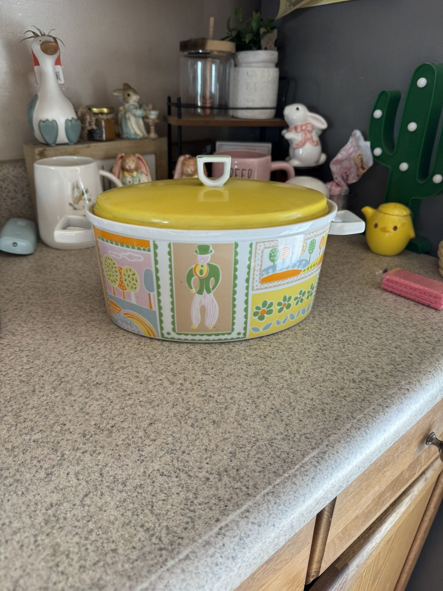 Shafford Oven-To-Table "The Little Farm" 5" Deep Casserole Dish w/Lid