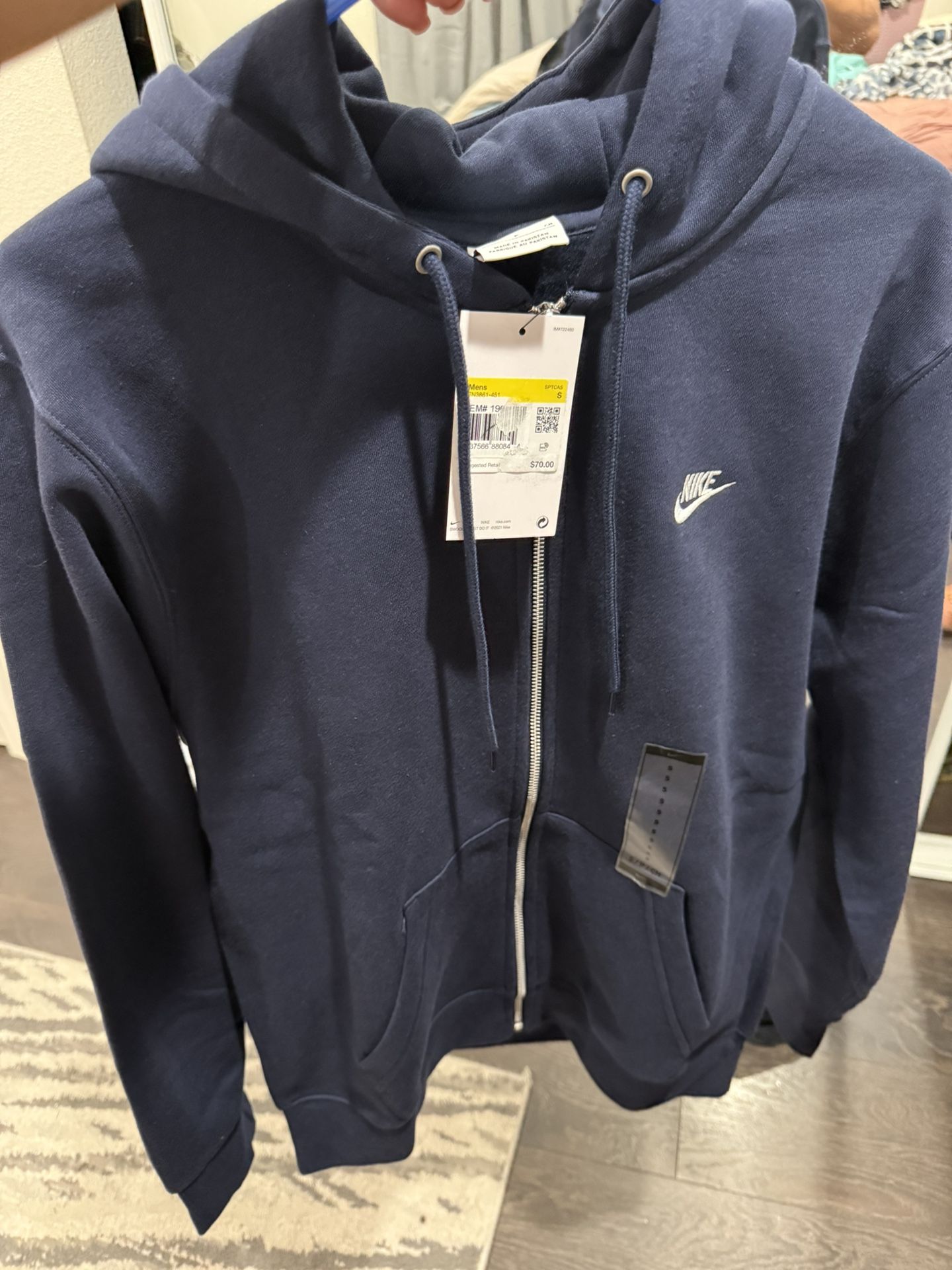 Nike Sweater