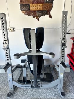 Nautilus foldable bench and squat rack