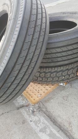 Semi truck tires wholesale price