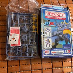 Bandai SpruKits LBX Hunter Poseable Model Kit Level 1 28 Pieces Open Box