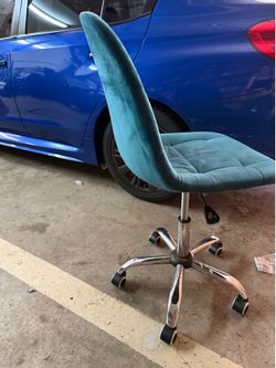 Blue velvet office chair